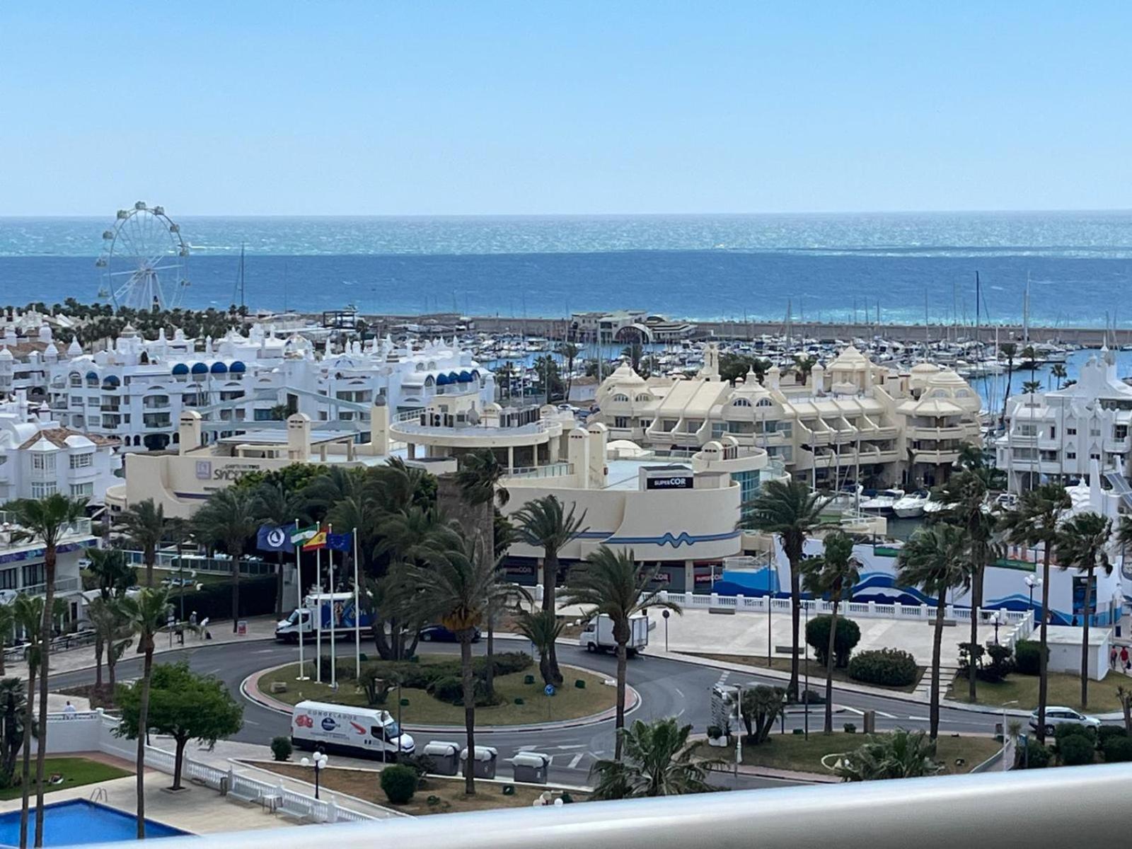 Mara's Apartments Puerto Marina - Primera Linea de Playa - Puerto Marina Area Benalmádena Exterior foto